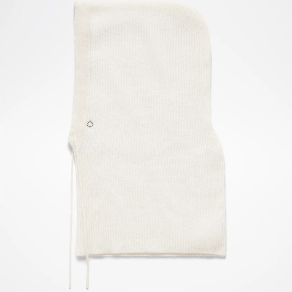 Aspen logo Cream Knit Hood one size